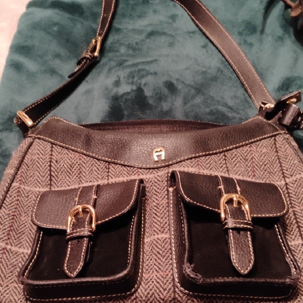 Stylish Black and Gray Women's Bag